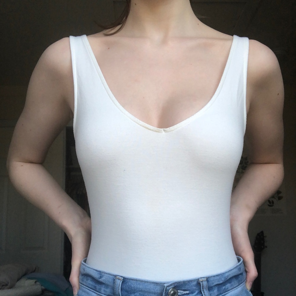 V-neck tank top body suit